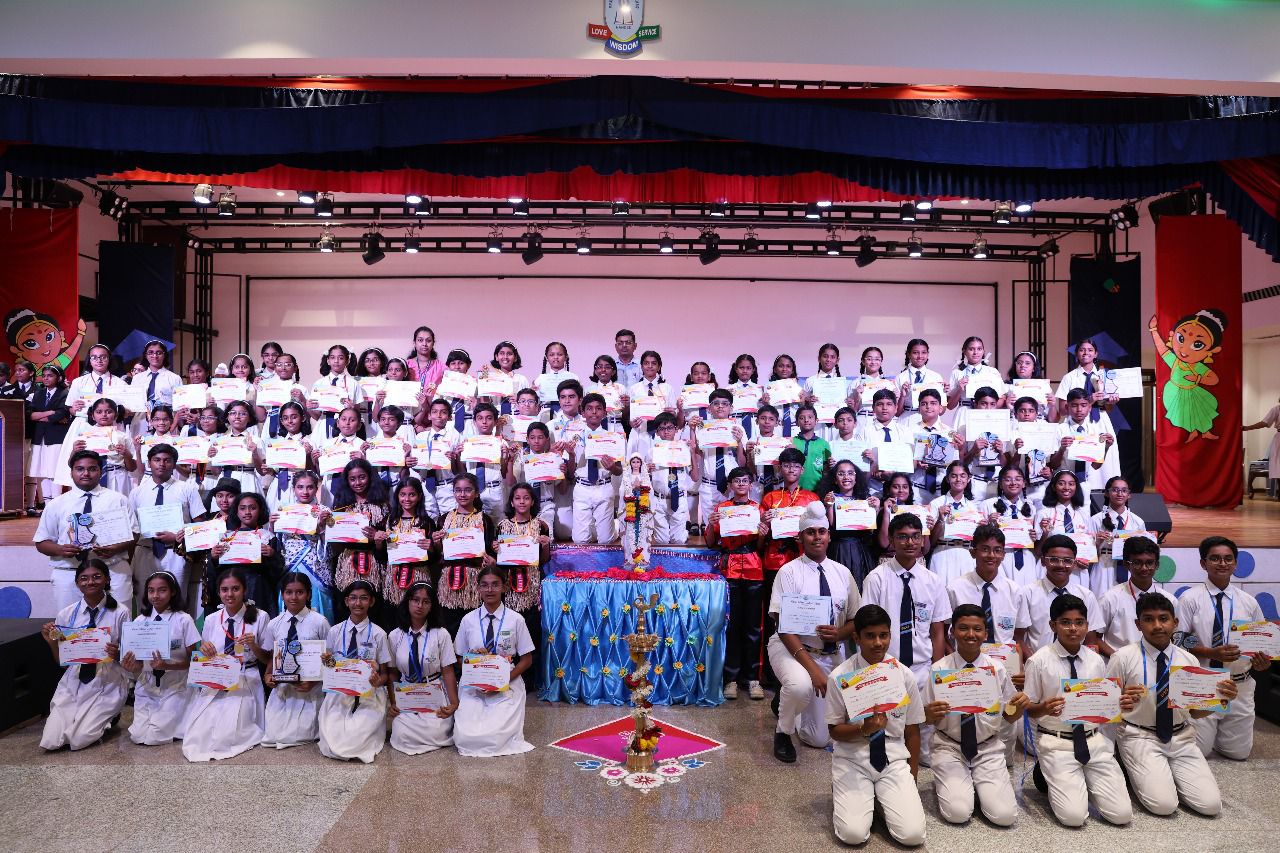 AnnualPrizeDistribution_2024_2025_6to9.jpg